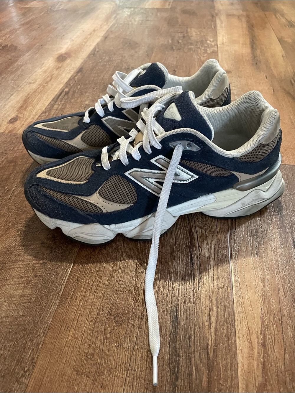 New Balance Mens Sneakers
